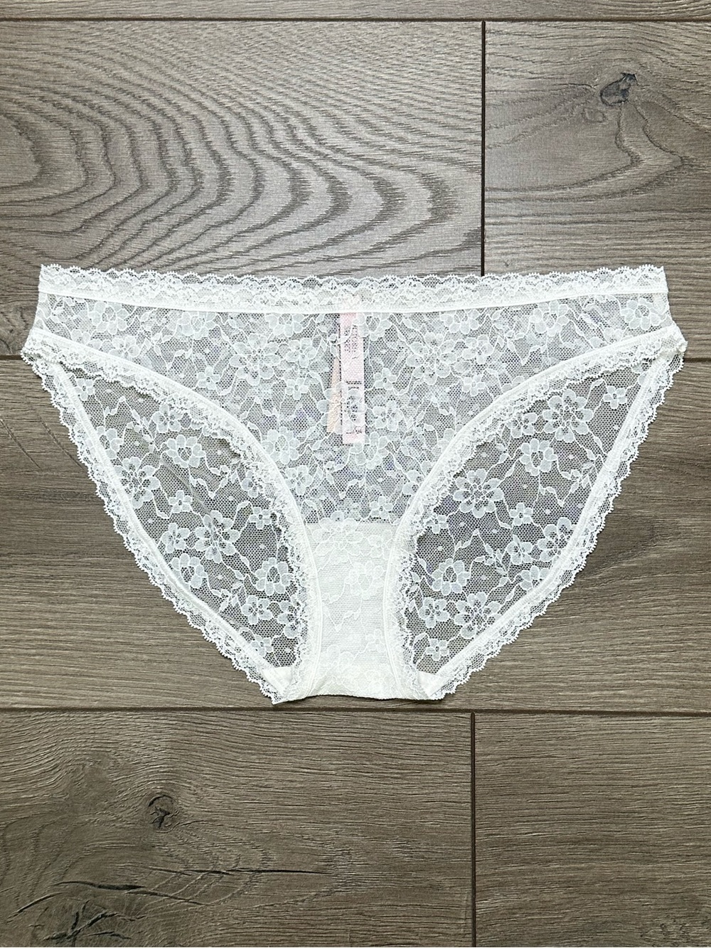 Victoria's Secret Sheer White Lace Bridal Bikini Panty Size Medium